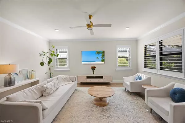 Naples, FL 34114,6825 Greenbriar CT