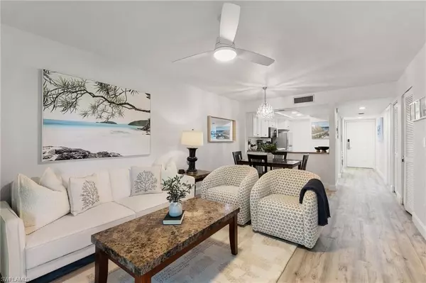 Naples, FL 34103,Address not disclosed