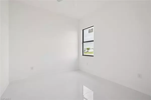 Lehigh Acres, FL 33974,379 Pennfield AVE