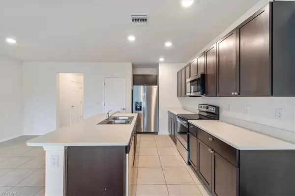 Naples, FL 34119,15319 Wildflower CIR