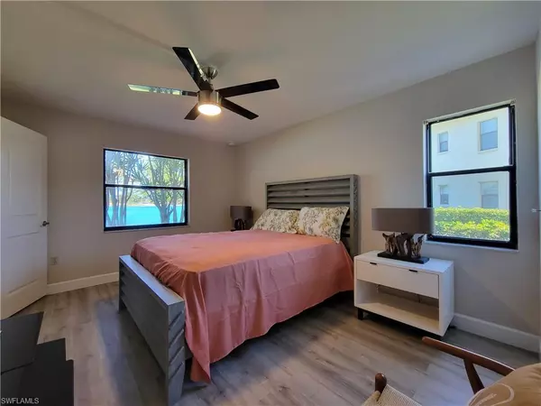 Naples, FL 34116,4198 27th CT SW #106