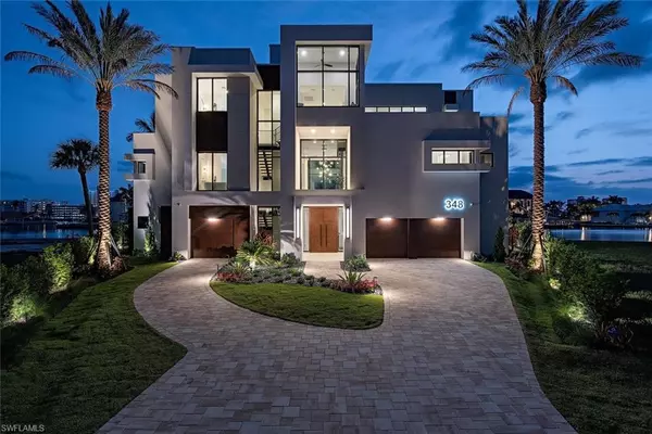 348 Seagull AVE, Naples, FL 34108