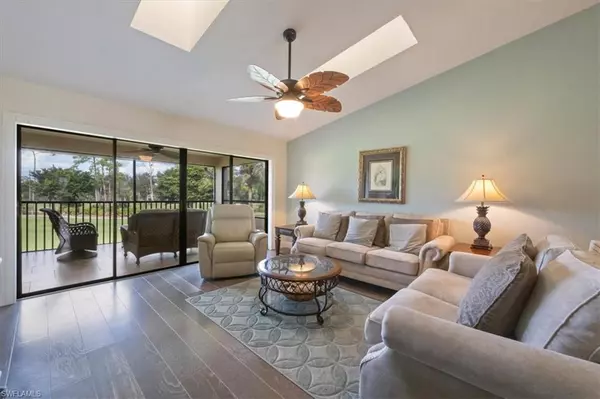 Naples, FL 34104,5341 Fox Hollow DR #310