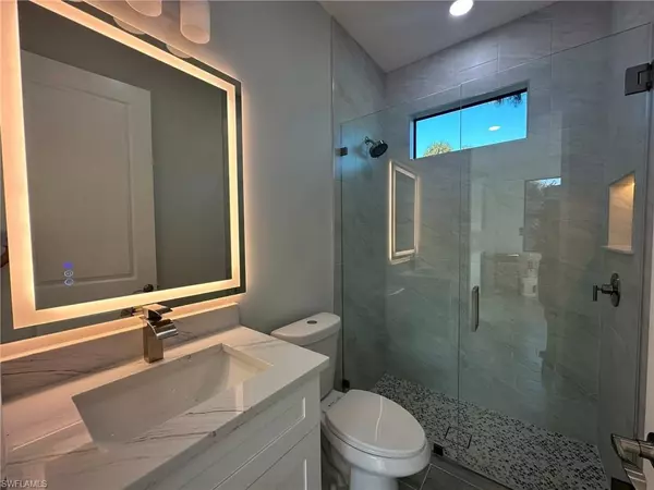 Naples, FL 34117,3617 26th AVE SE