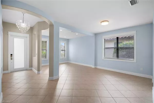 Fort Myers, FL 33913,12129 Country Day CIR