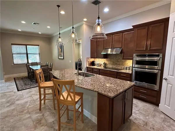 Estero, FL 33928,20567 Wilderness CT