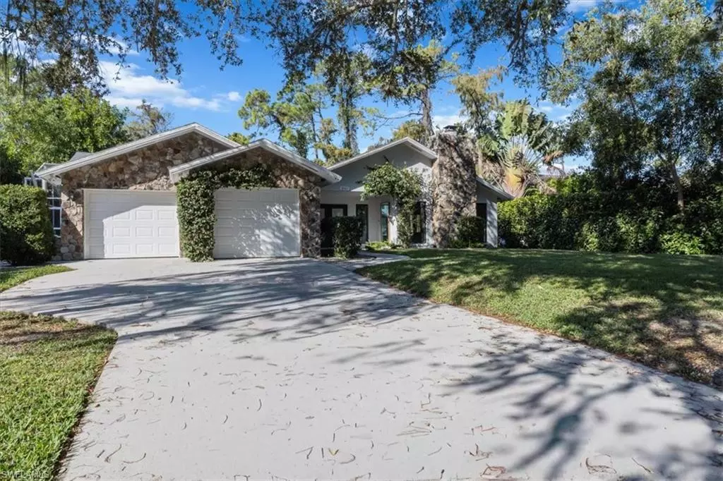 Naples, FL 34109,6161 Waxmyrtle WAY