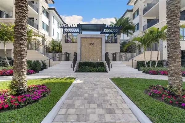 1130 3rd AVE S #210, Naples, FL 34102