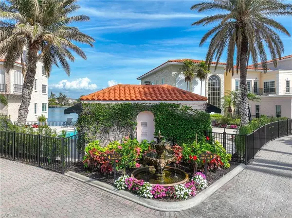 Naples, FL 34103,4000 Gulf Shore BLVD N #500