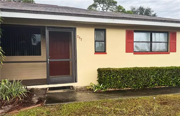 Naples, FL 34108,757 95th AVE N