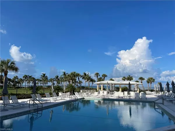 4041 Gulf Shore BLVD N #105, Naples, FL 34103