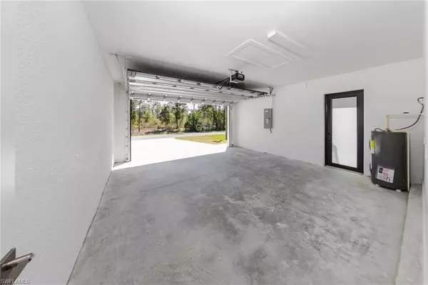 Lehigh Acres, FL 33974,714 Anaconda AVE S