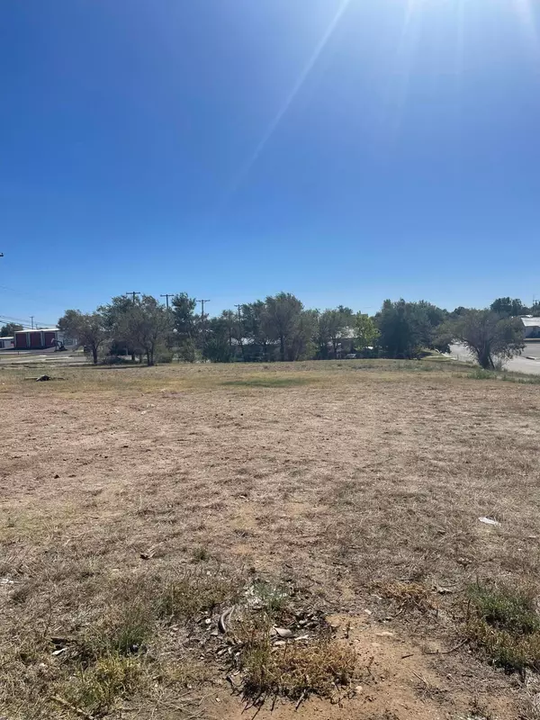 516 N MCGee ST, Borger, TX 79007