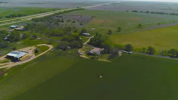 Shamrock, TX 79079,Long Dry Creek Hunting