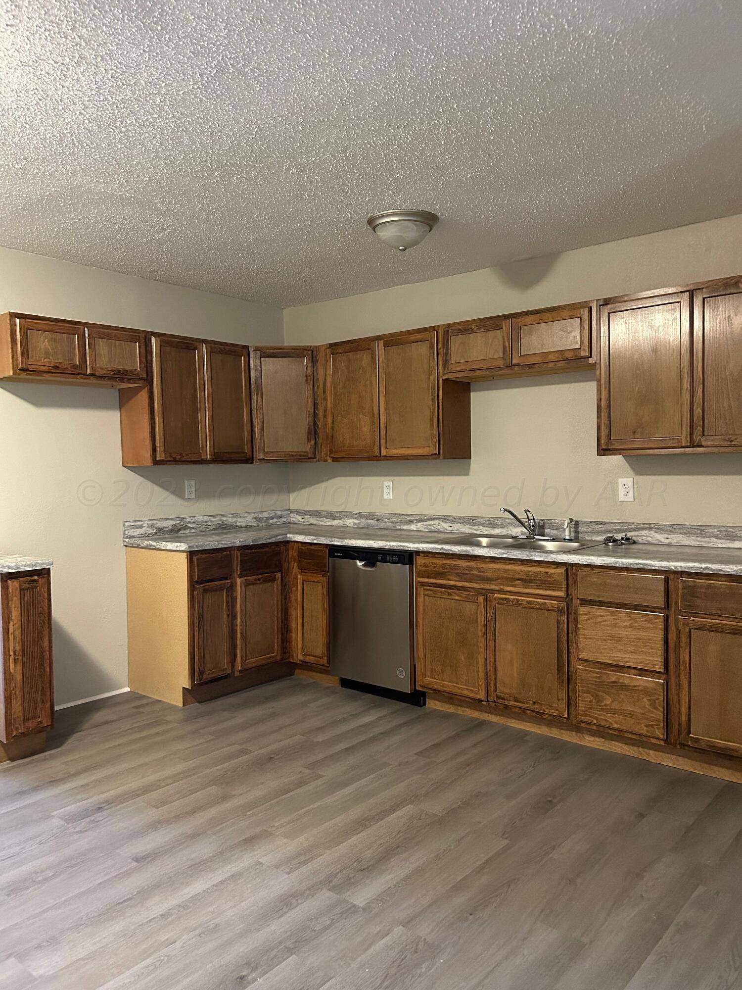 Amarillo, TX 79102,1408 SW 12th AVE