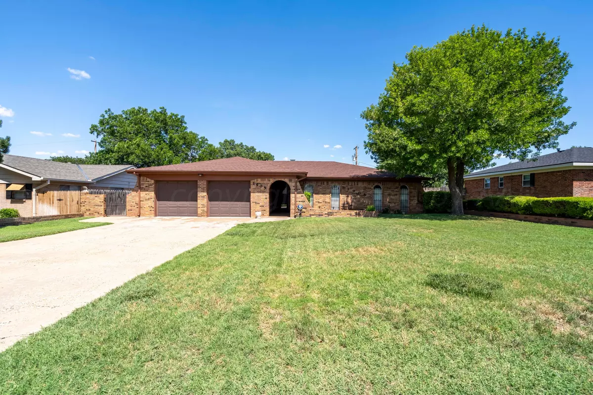 Borger, TX 79007,1905 Hemlock ST