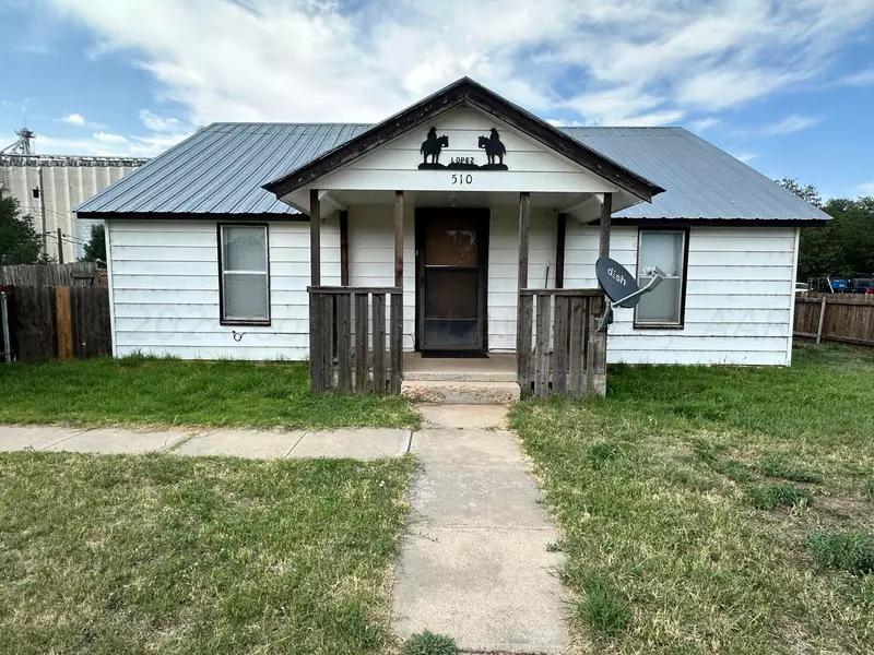 510 E 3rd ST, Sunray, TX 79086