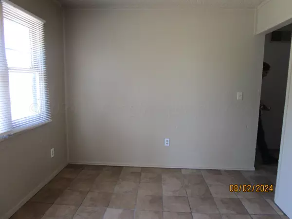 Borger, TX 79007,607 W Wilson, #4