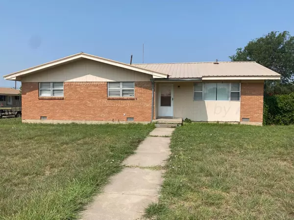 1120 Barkley ST, Spearman, TX 79081