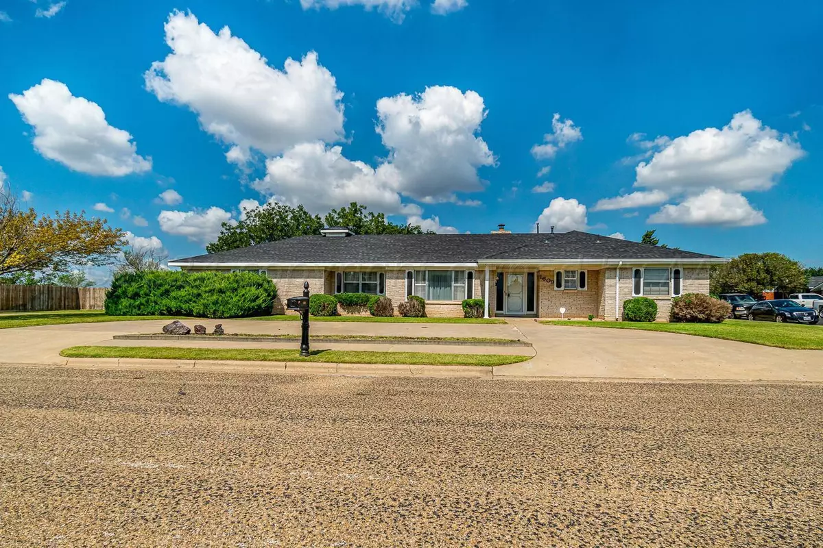 Borger, TX 79007,1609 Primrose LN