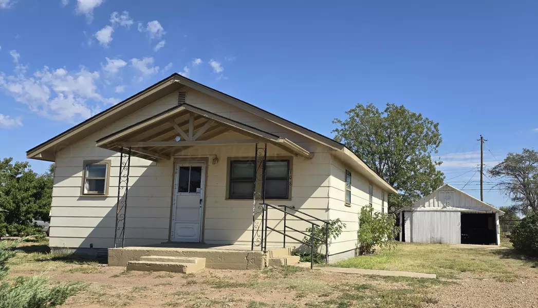 108 N Longwood AVE, Fritch, TX 79036