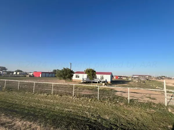 195 Busby RD, Hereford, TX 79045