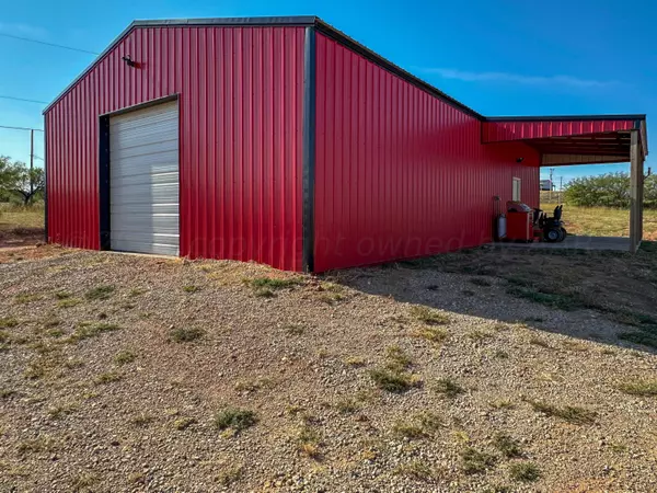 Fritch, TX 79036,265 Coon DR