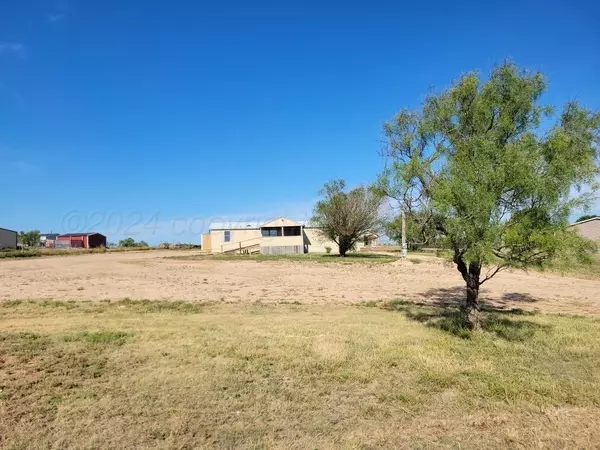 7421 LOBO TRL, Amarillo, TX 79124