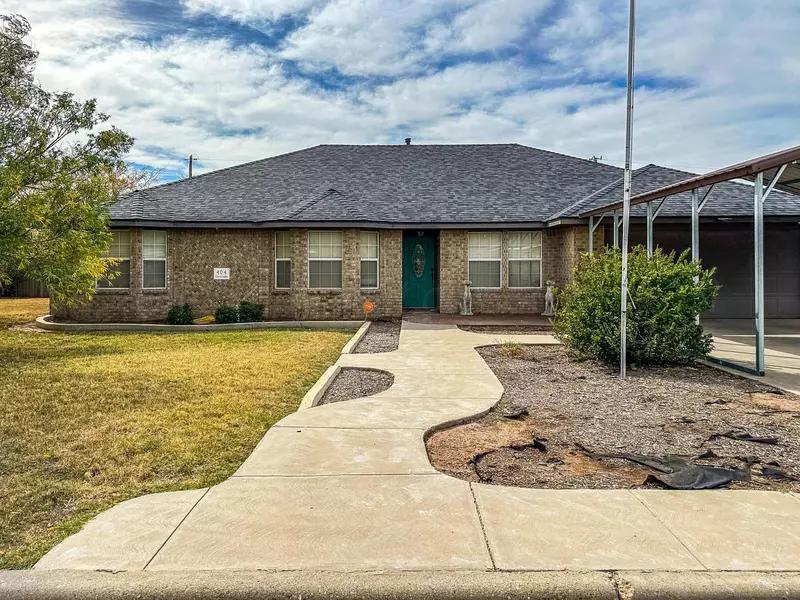 404 Coronado ST, Fritch, TX 79036