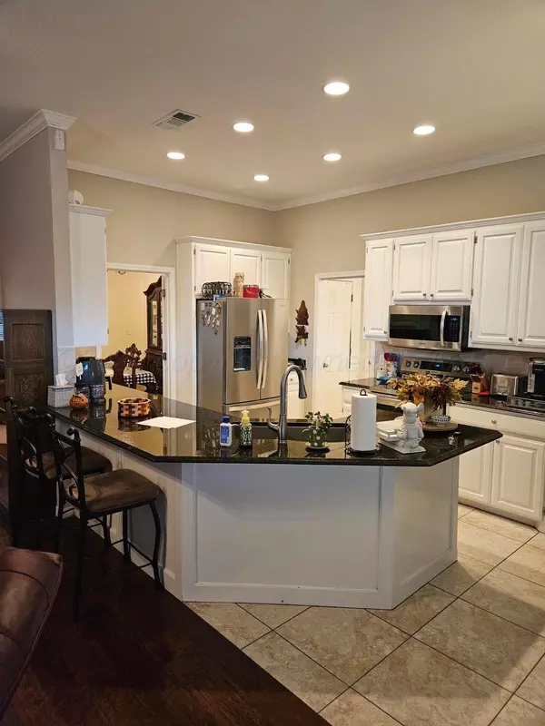 Amarillo, TX 79109,7205 COLUMBIA LN