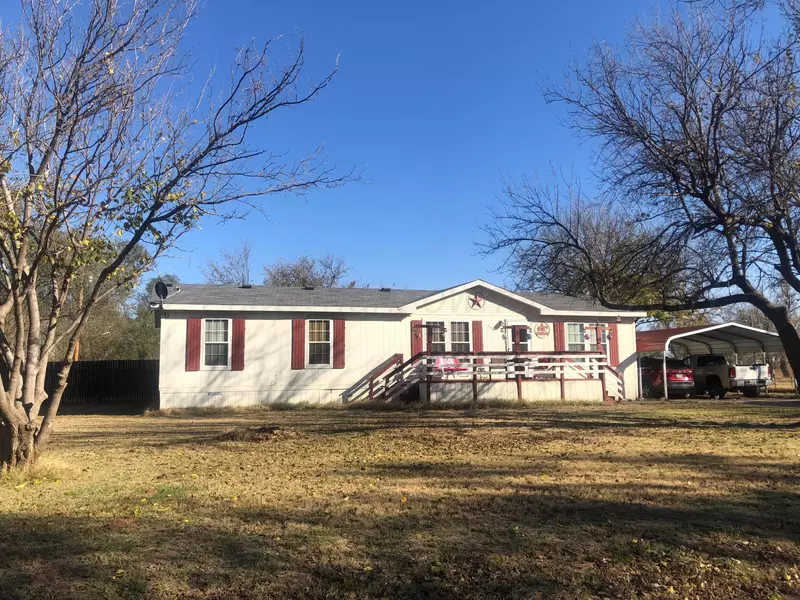 206 Amarillo ST, Wellington, TX 79095