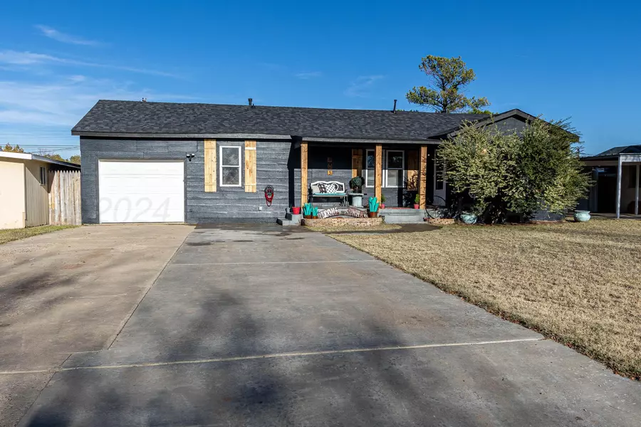 505 S Ridgeland AVE, Fritch, TX 79036