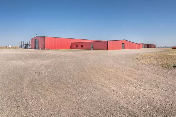 1689 US 60 HWY, Friona, TX 79035