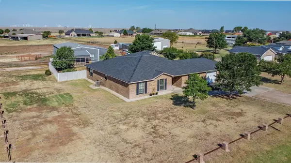 215 RAINCLOUD DR, Amarillo, TX 79124