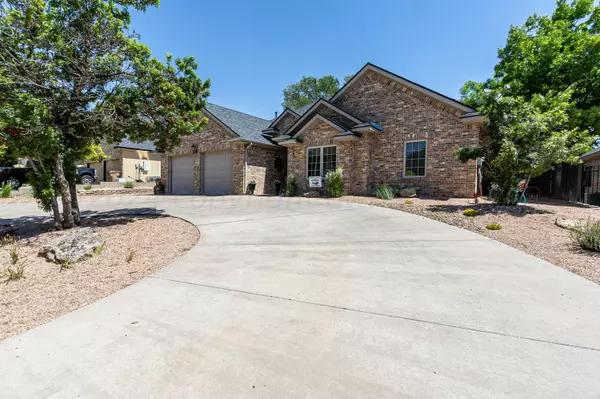 9 Jynteewood CIR, Canyon, TX 79015