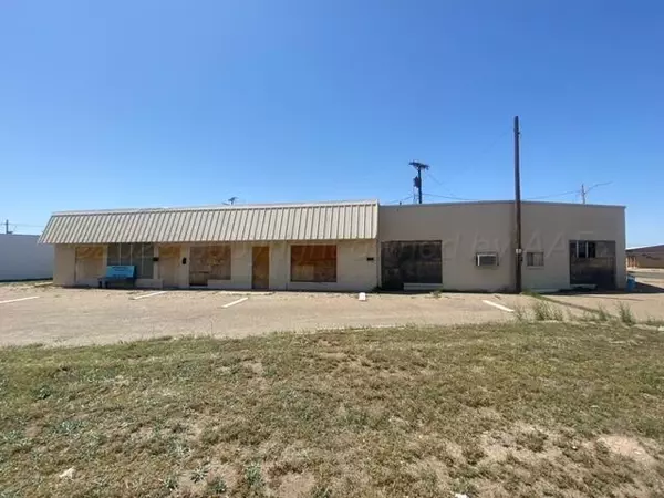 909 N Cedar ST, Borger, TX 79007