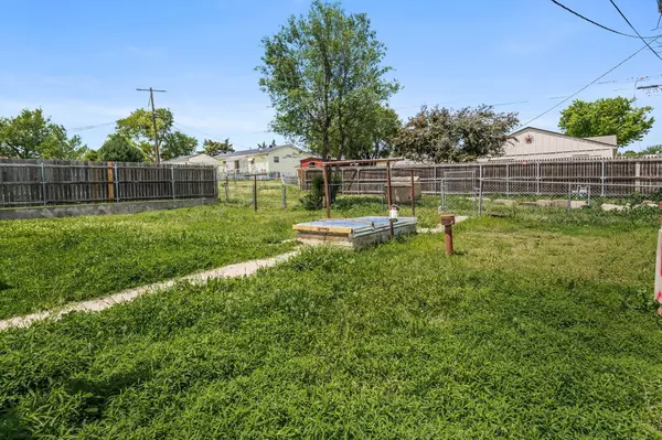 Pampa, TX 79065,709 E 14th AVE