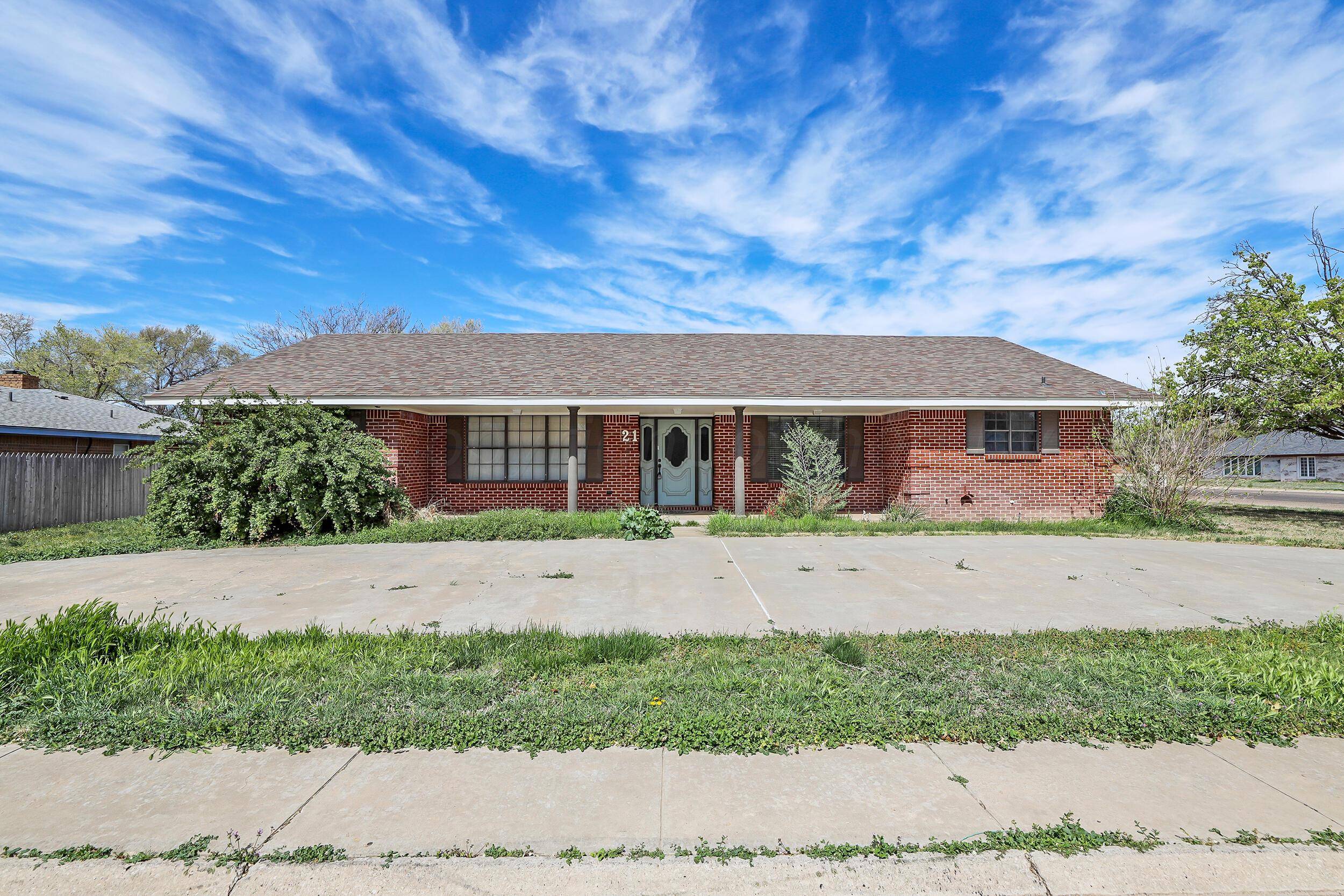 21 EDGEWOOD LN, Canyon, TX 79015