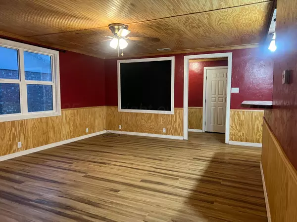 Booker, TX 79005,505 S Denton ST