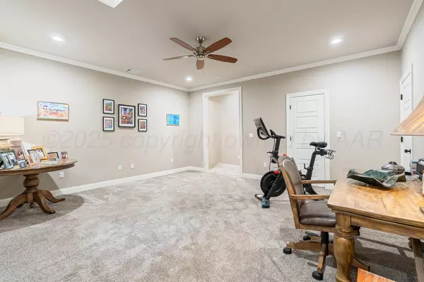 Amarillo, TX 79119,5504 Wesley DR