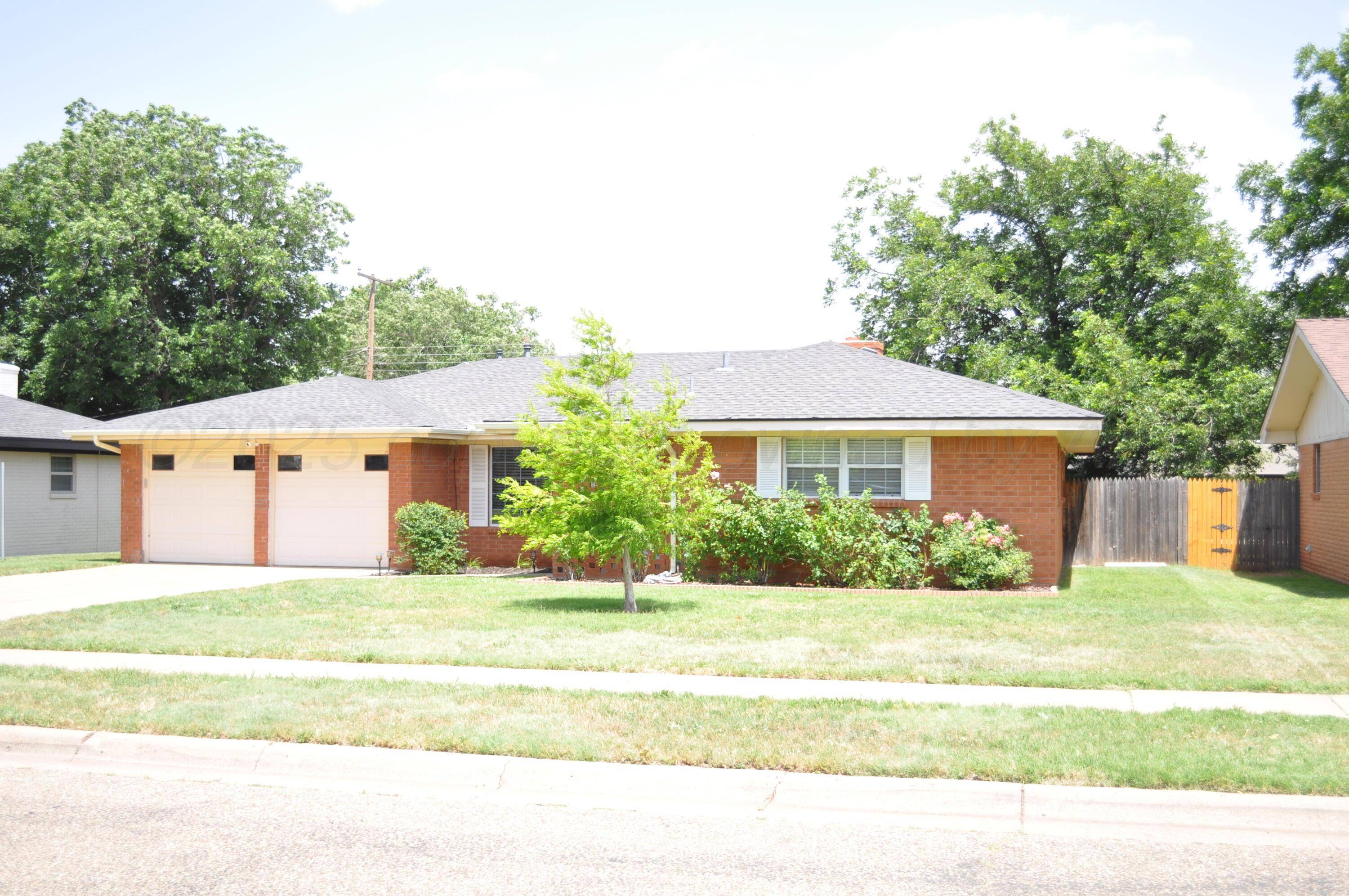 Amarillo, TX 79109,3411 ROYAL RD