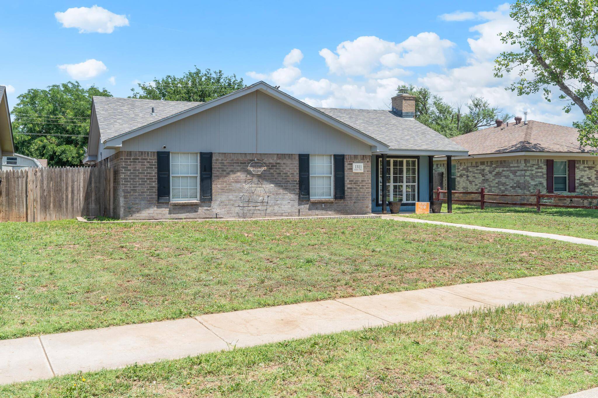 Amarillo, TX 79106,1321 BUENA VISTA ST