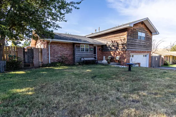 Borger, TX 79007,1207 Lee ST