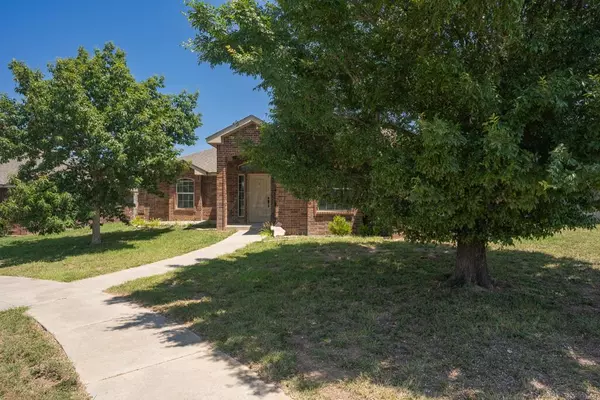 1800 BERKLEY CT, Amarillo, TX 79118