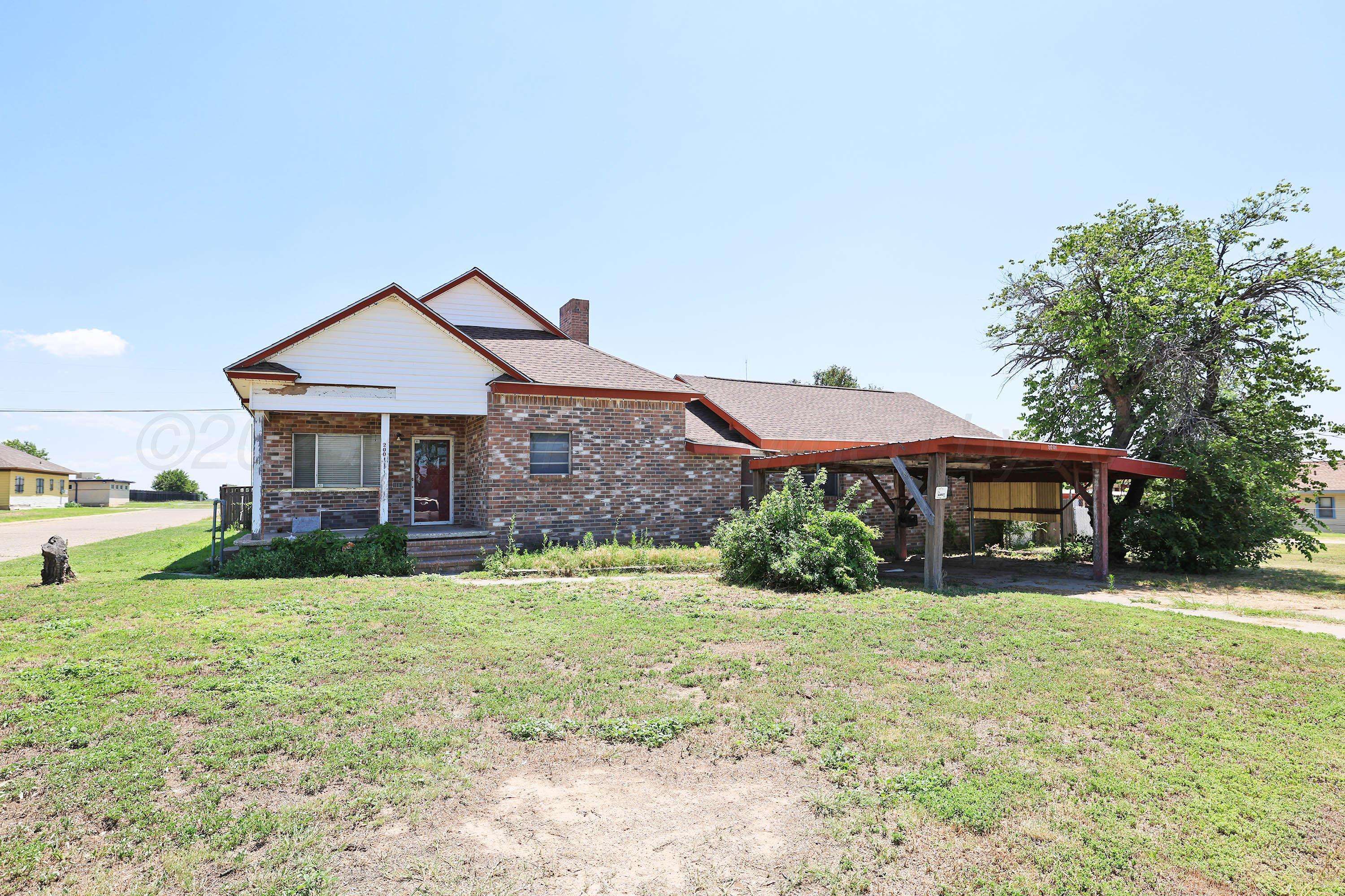 2001 NW 13TH AVE, Amarillo, TX 79107