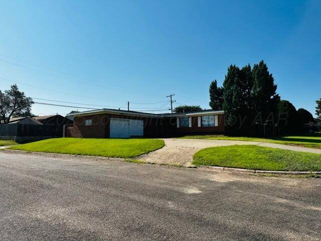 318 Austin ST, Borger, TX 79007