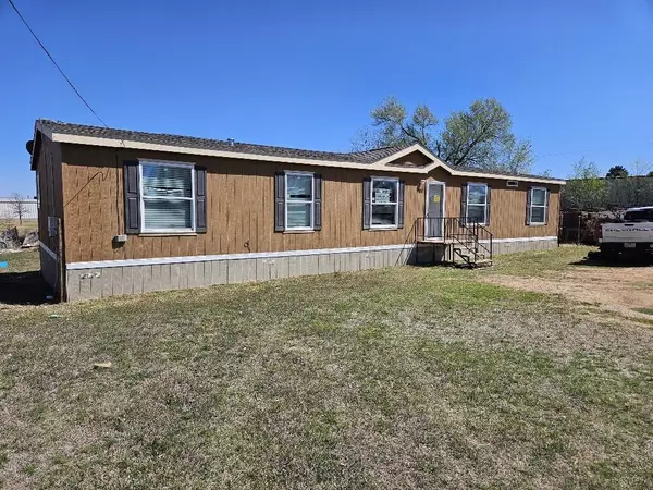 108 N Canadian ST, Wheeler, TX 79096