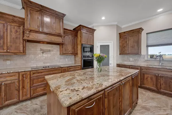 10855 Travis LN, Dumas, TX 79029