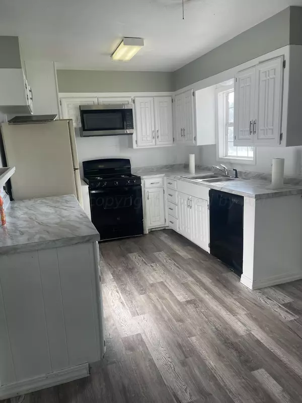 Perryton, TX 79070,101 N Kentucky ST