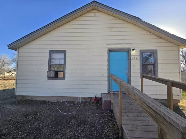 711 S ROBERTS ST, Amarillo, TX 79102